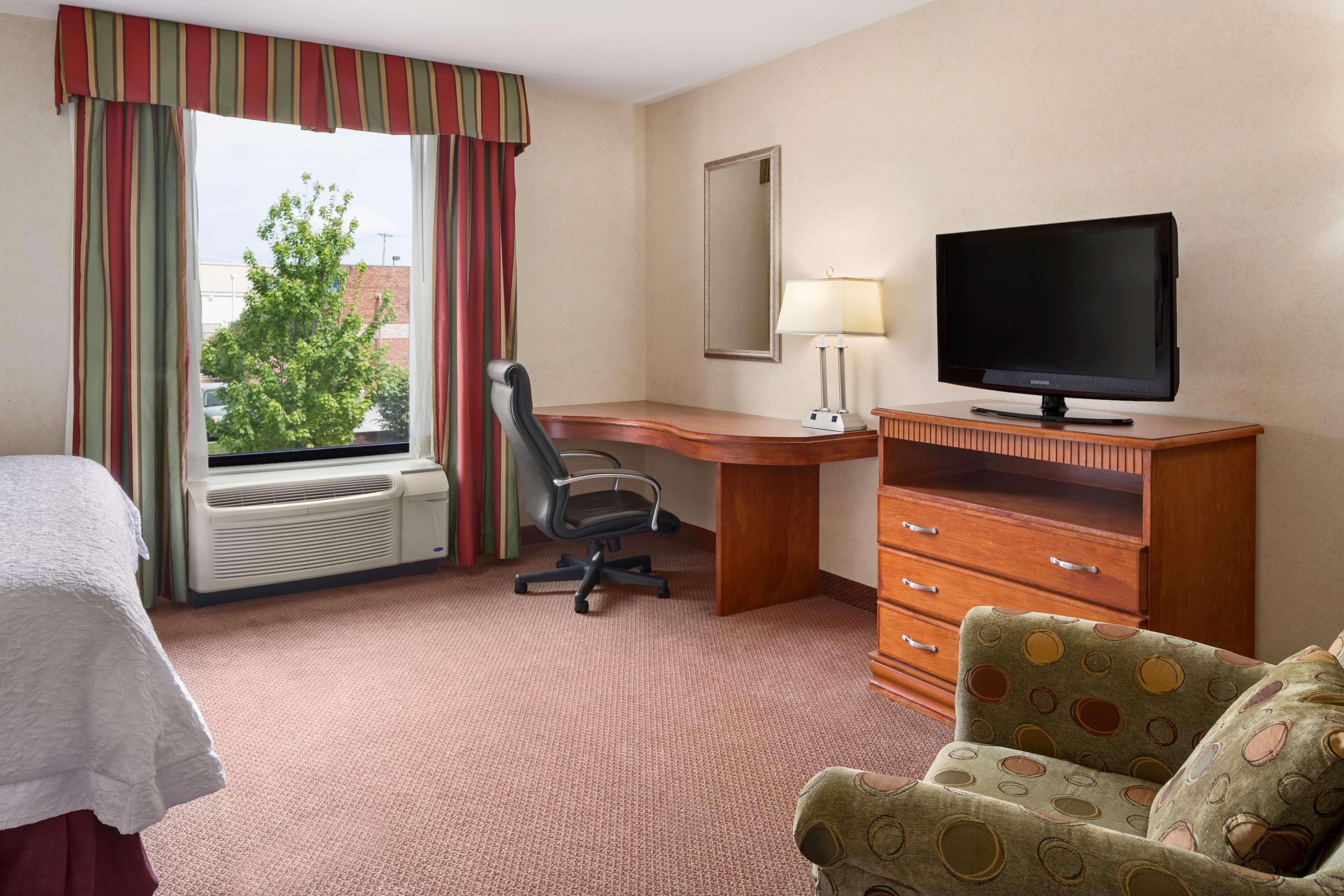 Hampton Inn Belle Vernon Exterior foto