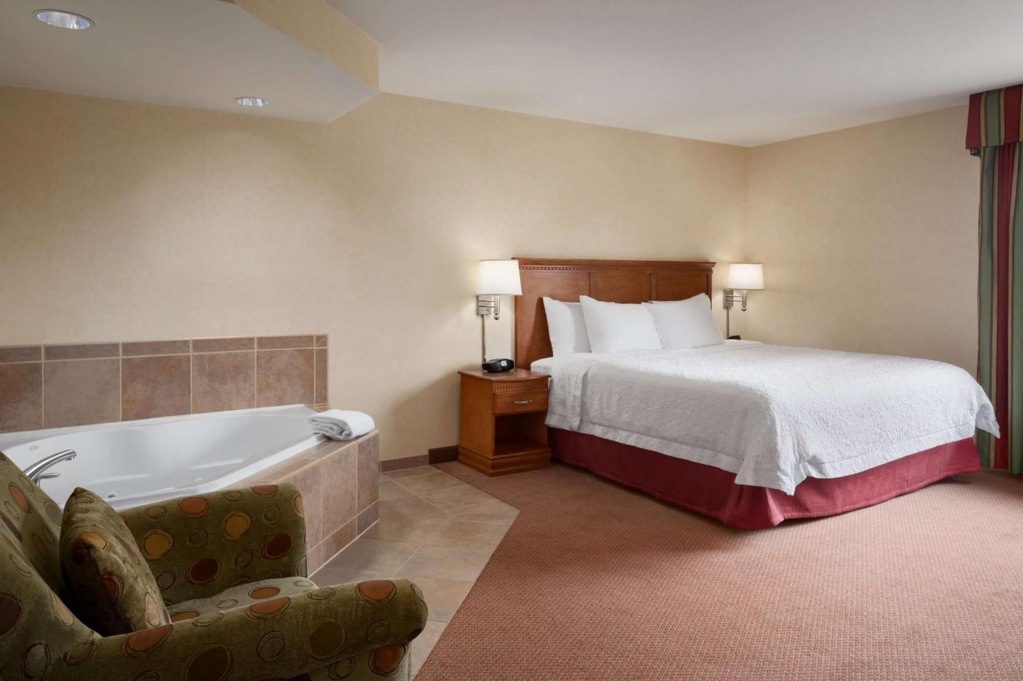 Hampton Inn Belle Vernon Exterior foto