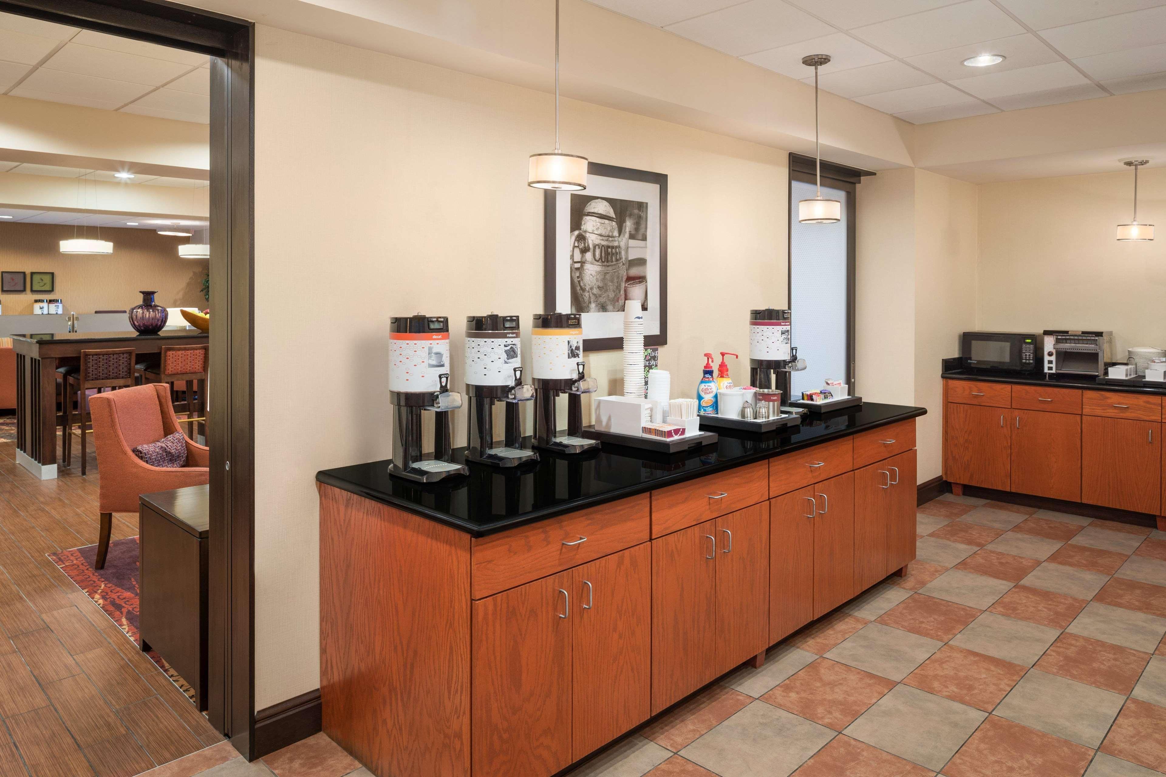 Hampton Inn Belle Vernon Exterior foto