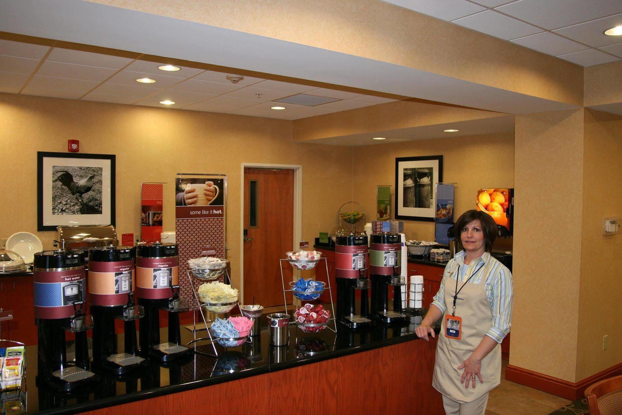 Hampton Inn Belle Vernon Restaurante foto